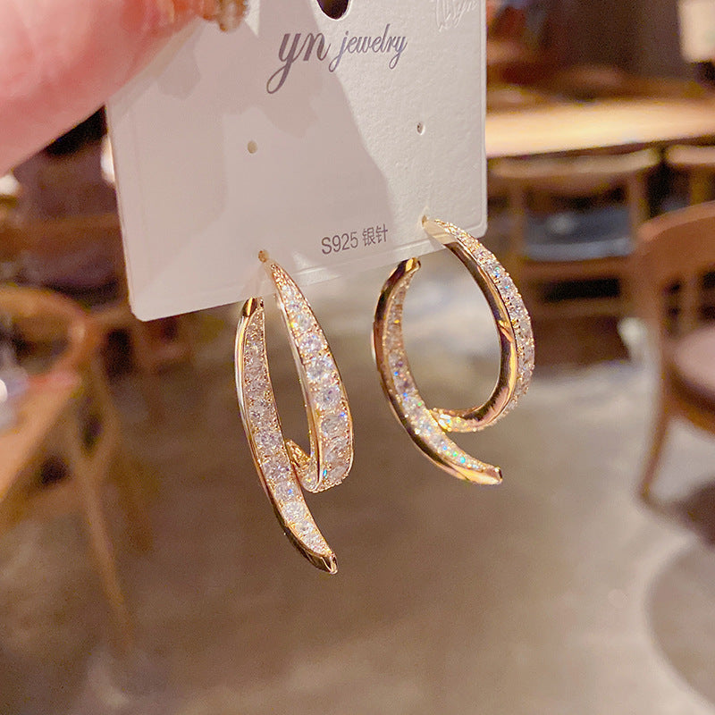 E1002 Shiny Cross Earrings