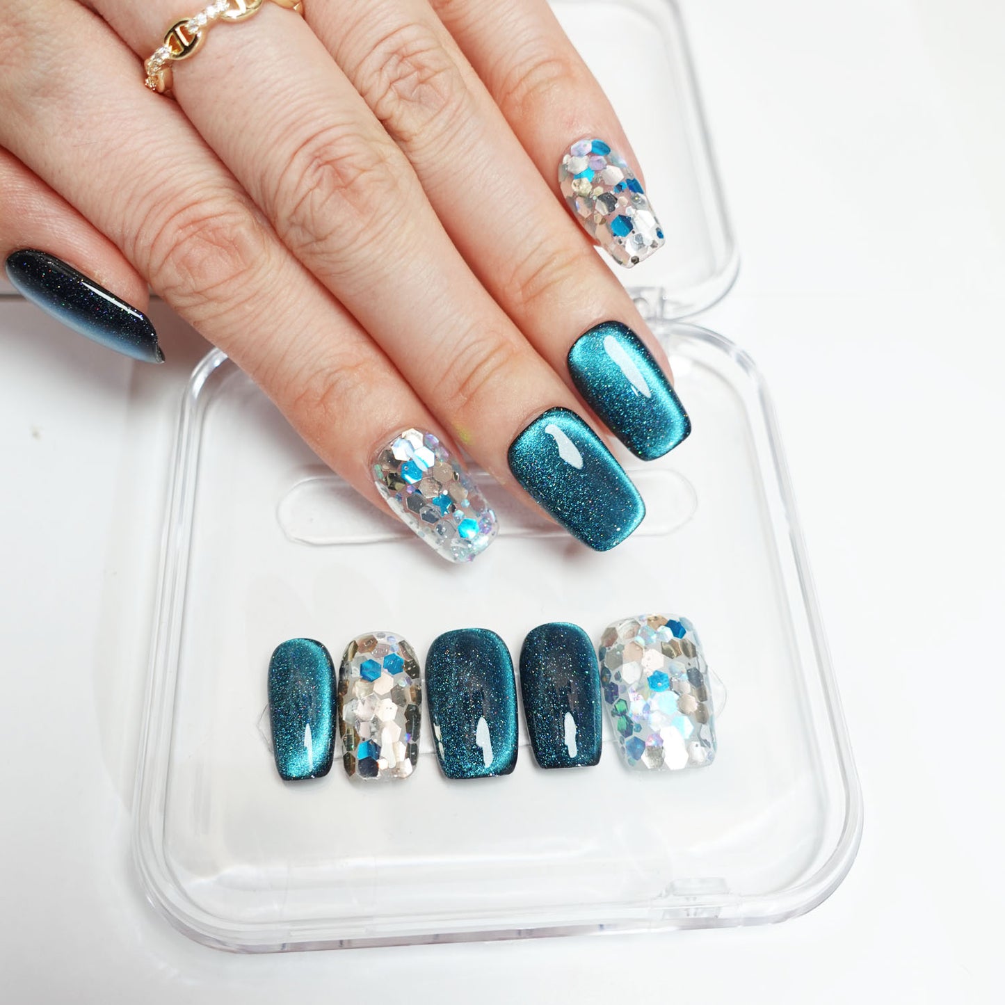 C16 Blue Cat Eye Short Press on Nails