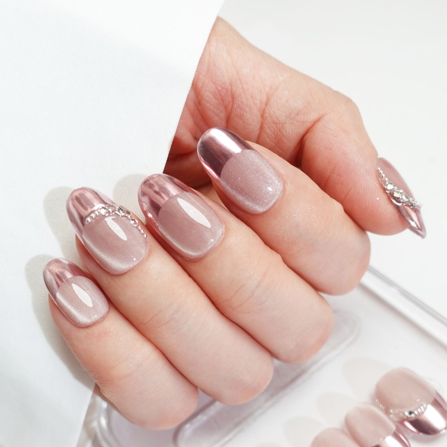 C5 Short Oval Shape Pink Cat Eye Design Press On Nails +tool kit