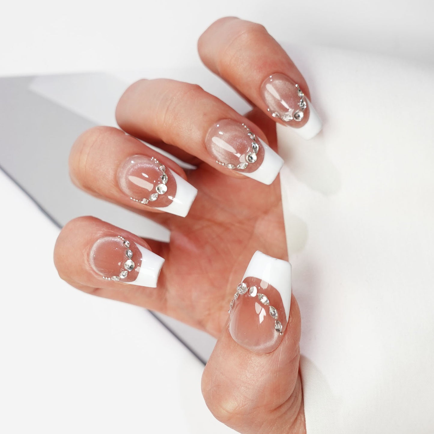 C32 French Style Short Coffin Shape Fake Nails for Women
