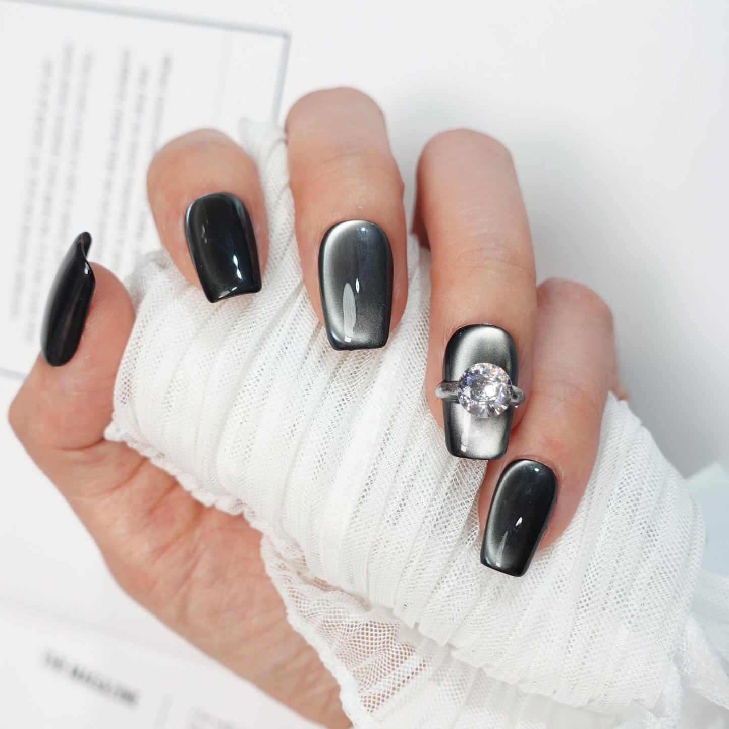 A42 Black Cat Eye Ring Design Short Coffin Press on Nails