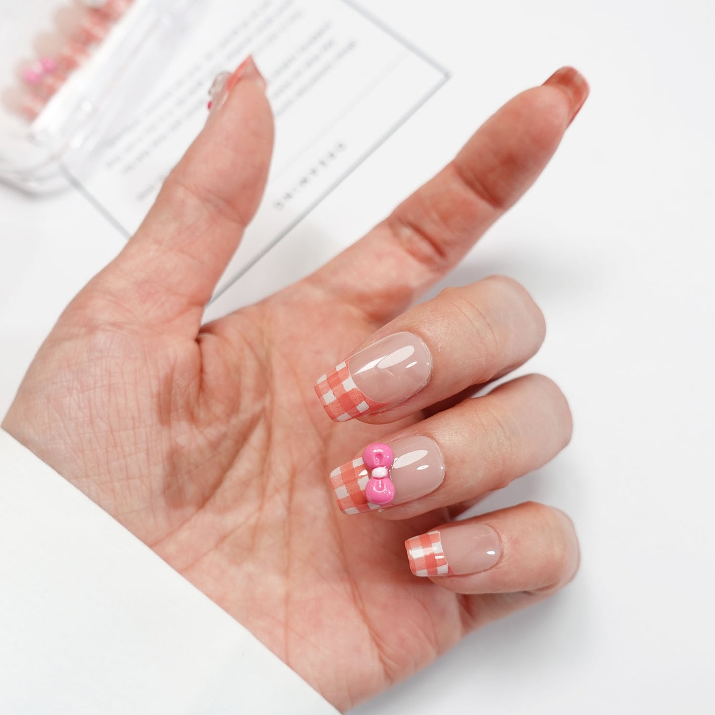 A14 Short Square Shape Hello Kitty Press On Nails