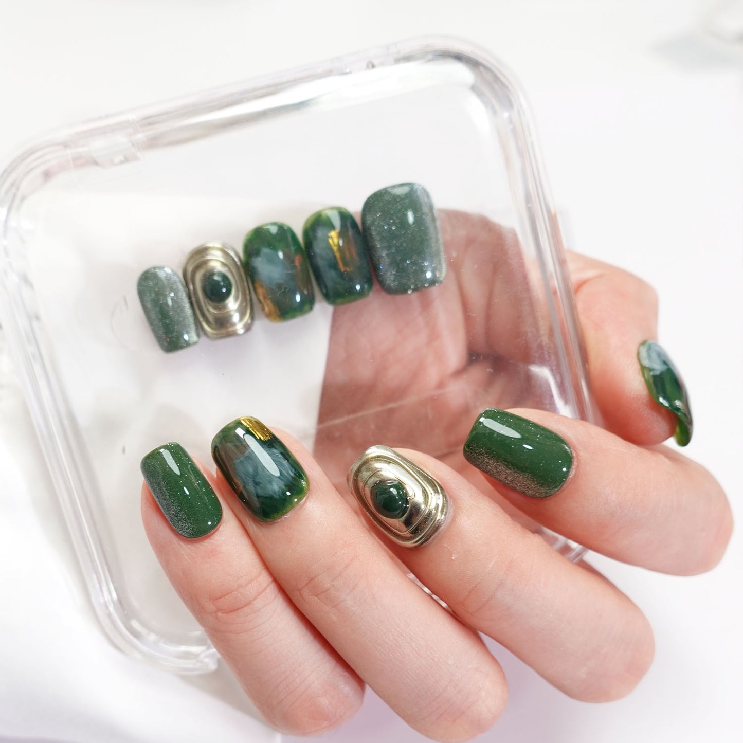 A79 Super Short Emerald Green Press on Nails+tool kit
