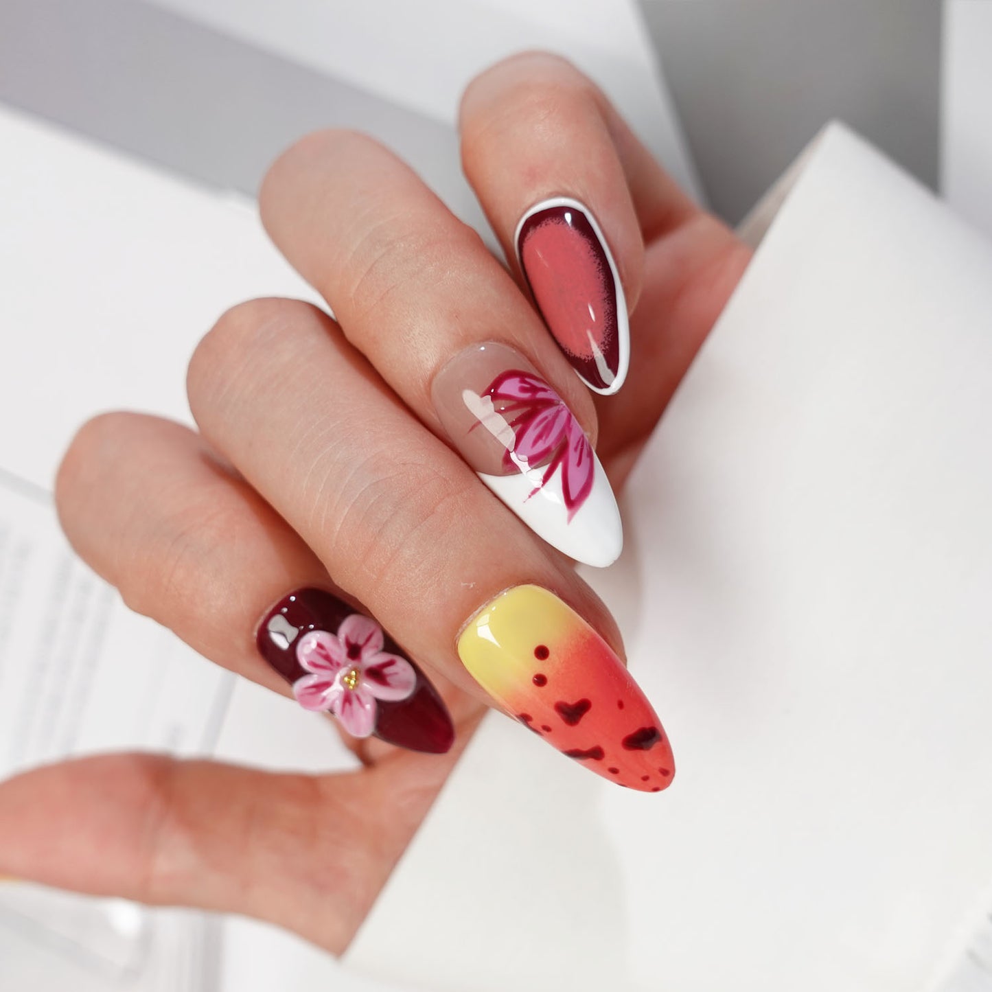 A59 Almond Shape 3D Flowers Press on Nails