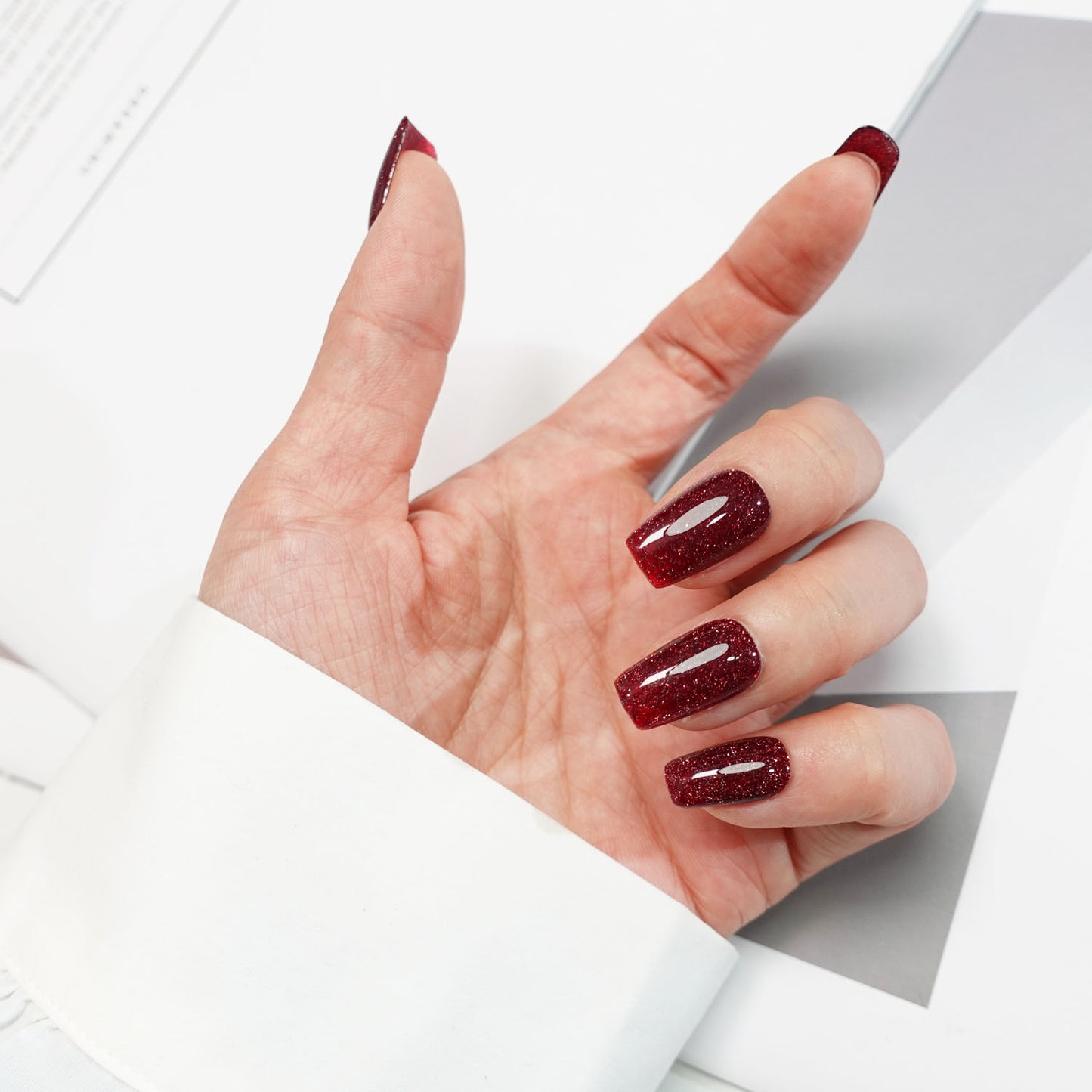 A38 Shiny Red Short Coffin Shape Press on Nails