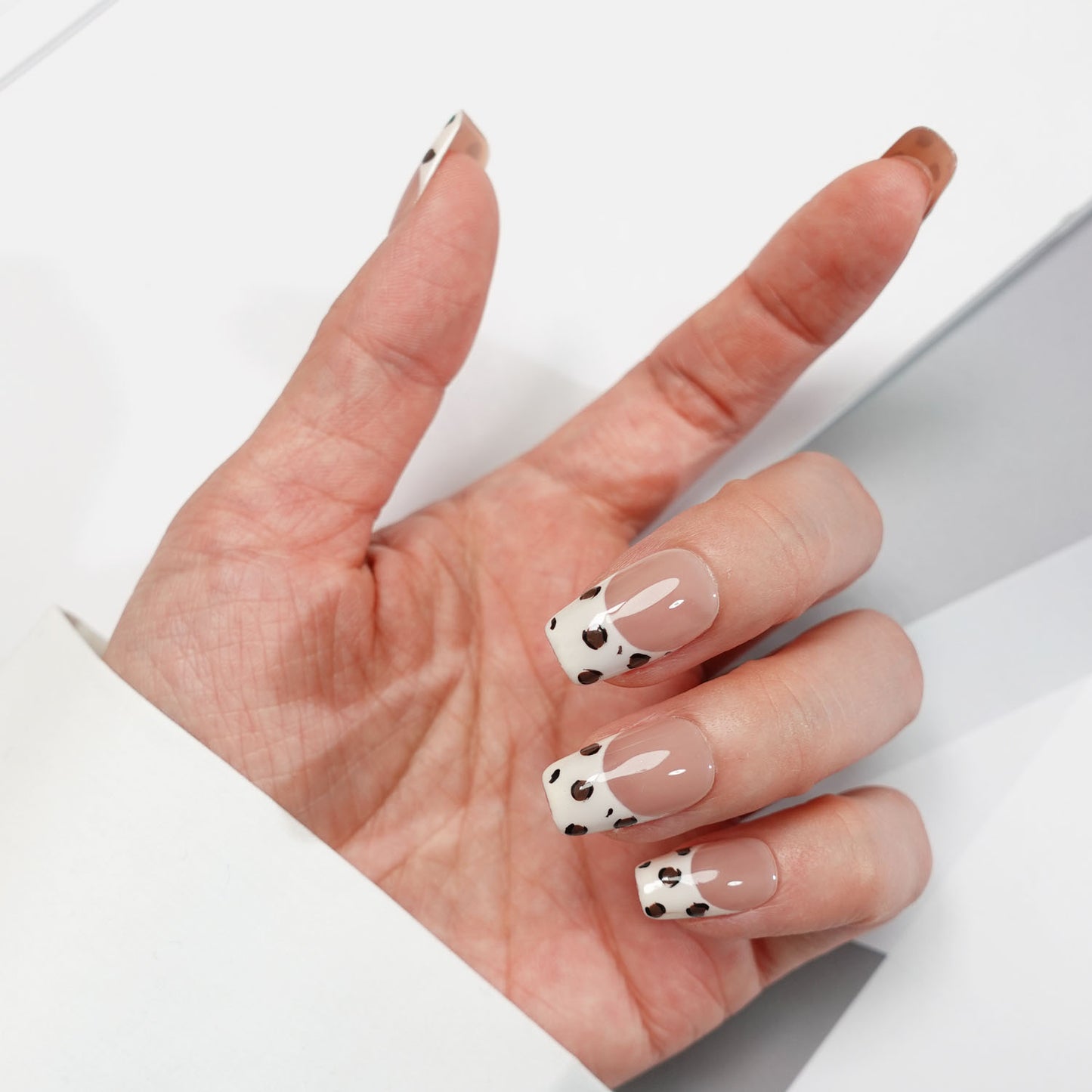 A3 Short Square Shape Leopard Printed French Tips press on Nails