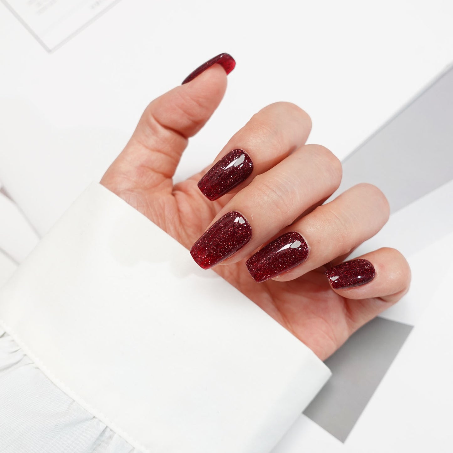 A38 Shiny Red Short Coffin Shape Press on Nails