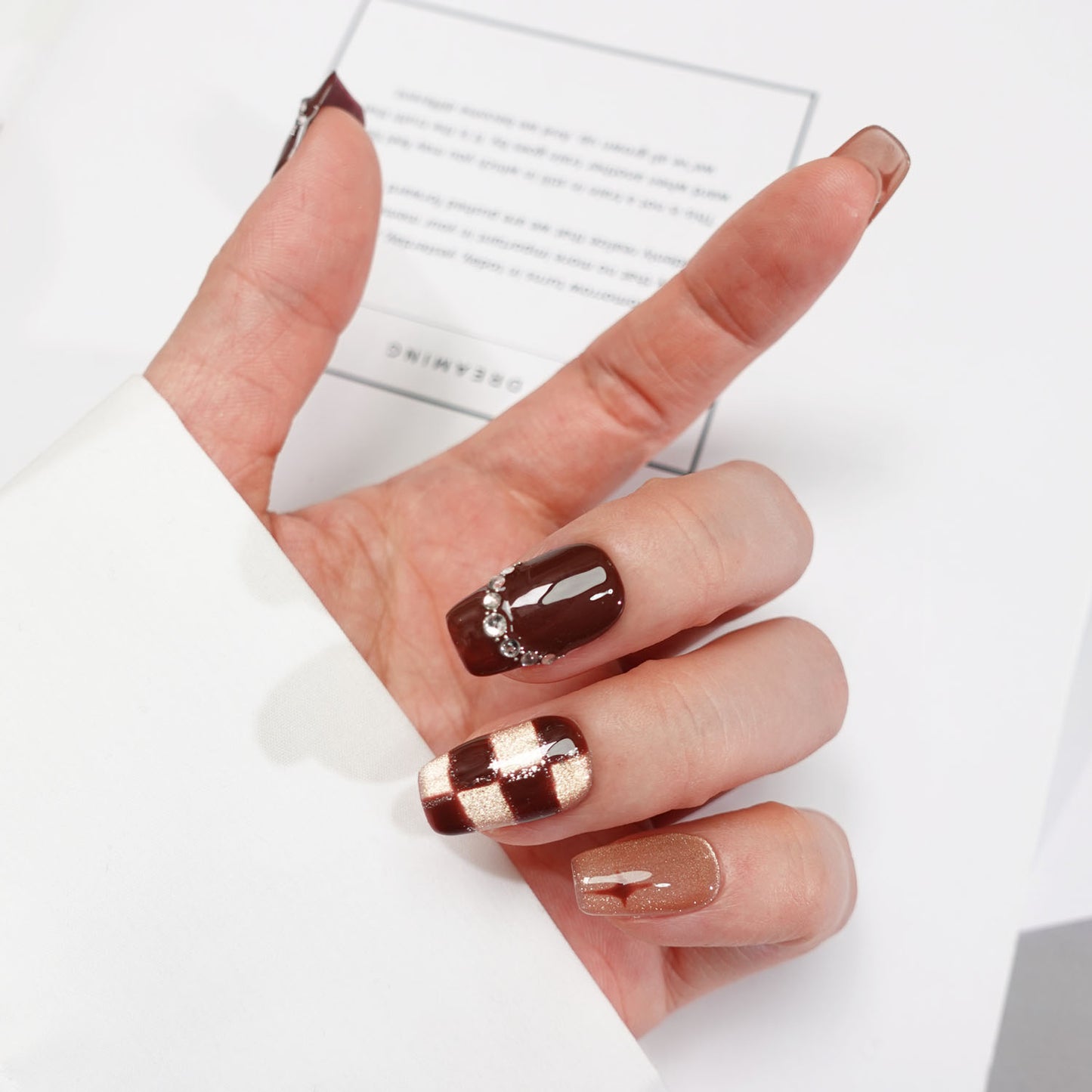 A58 Elegant Short Coffin Red Press on Nails for Women